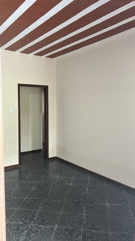 Casa 3 quartos e 1 banheiro, para alugar, no bairro Bom Jesus em Santa Luzia