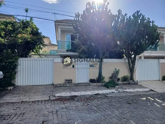 Casa com 200m² 3 quartos e 1 banheiro, à venda, no bairro Portinho em Cabo Frio