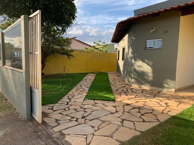Casa com 800m² 4 quartos e 3 banheiros, à venda ou para alugar, no bairro Ponte Alta Norte (Gama) em Brasília