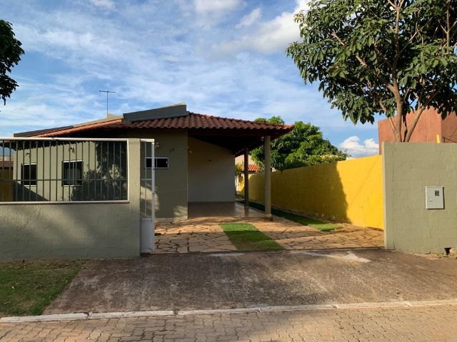 Casa com 800m² 4 quartos e 3 banheiros, à venda ou para alugar, no bairro Ponte Alta Norte (Gama) em Brasília