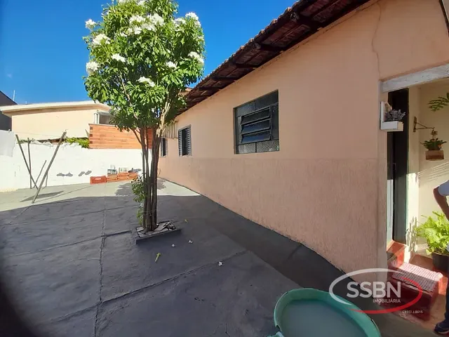 Casa com 300m² 2 quartos e 1 banheiro, à venda, no bairro Jardim Europa em Nova Odessa