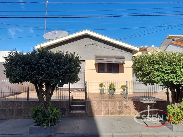 Casa com 300m² 2 quartos e 1 banheiro, à venda, no bairro Jardim Europa em Nova Odessa