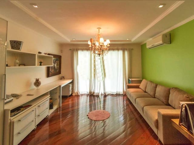 Casa com 875m² 5 quartos e 8 banheiros, à venda, no bairro Barra da Tijuca em Rio de Janeiro