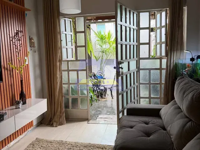 Casa 3 quartos e 2 banheiros, à venda, no bairro Clóvis Alvim I em Itabira