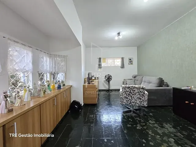 Casa com 360m² 4 quartos e 4 banheiros, à venda, no bairro Parque São Quirino em Campinas