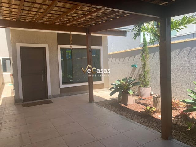 Casa com 300m² 3 quartos e 3 banheiros, à venda, no bairro Jardim Bela Vista em Rio das Ostras
