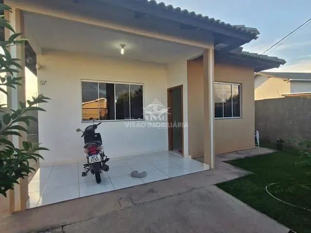 Casa com 220m² 2 quartos e 1 banheiro, à venda, no bairro Residencial Santa Catarina em Sinop