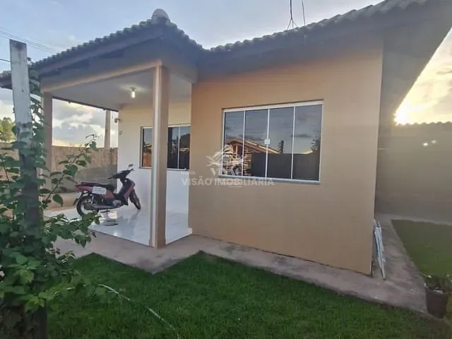 Casa com 220m² 2 quartos e 1 banheiro, à venda, no bairro Residencial Santa Catarina em Sinop