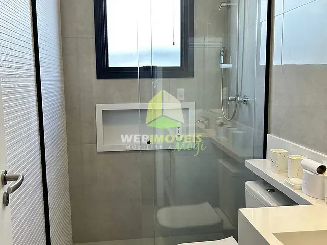 Casa com 252m² 3 quartos e 5 banheiros, à venda, no bairro Fazenda Rodeio em Mogi das Cruzes
