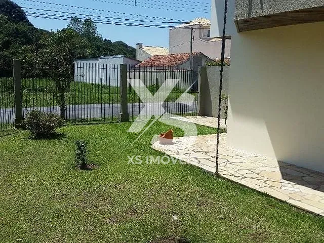 Casa com 220m² 3 quartos e 3 banheiros, à venda, no bairro Atuba em Curitiba
