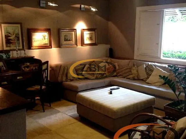 Casa com 1080m² 4 quartos e 5 banheiros, à venda, no bairro Jardim Presidente em Londrina