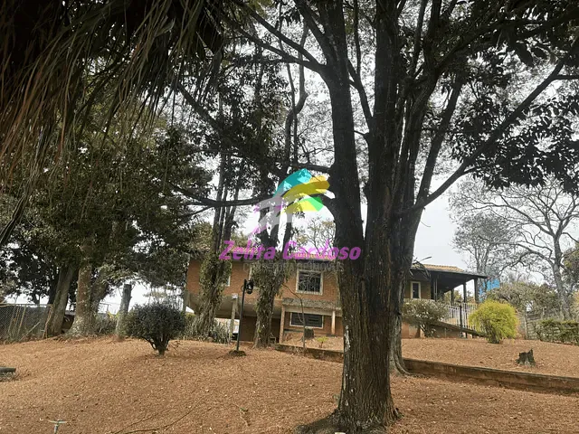 Casa com 3000m² 6 quartos e 7 banheiros, à venda, no bairro Condomínio Vale do Ouro em Ribeirão das Neves
