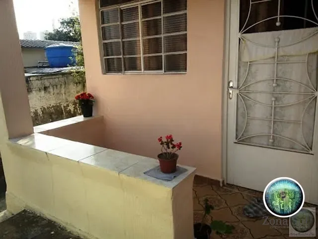 Casa com 100m² 2 quartos e 1 banheiro, à venda, no bairro Vila Domingues em Votorantim