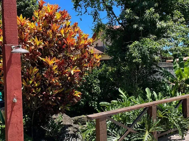 Casa com 33000m² 4 quartos e 2 banheiros, à venda, no bairro Cabarahu em Ilhabela