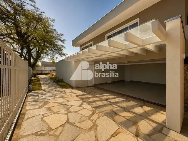 Casa 4 quartos e 8 banheiros, à venda, no bairro Setor de Habitações Individuais Norte em Brasília