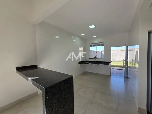 Casa 2 quartos e 2 banheiros, à venda, no bairro 26 de setembro em Brasília