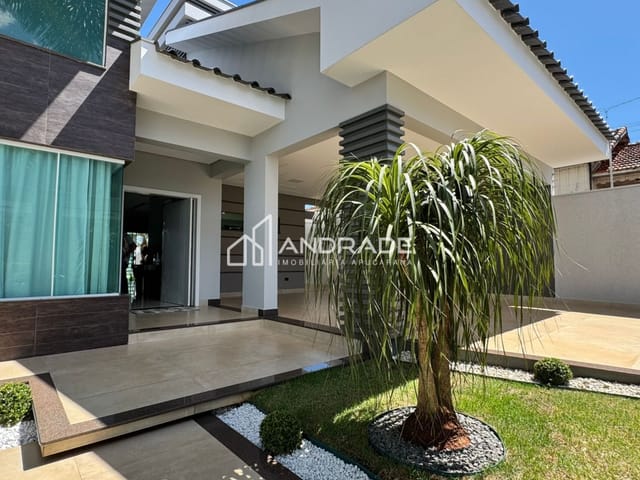 Casa com 440m² 3 quartos e 2 banheiros, à venda, no bairro Vila Sao Jose Bassa em Apucarana