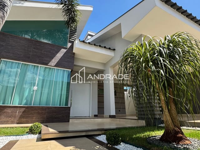 Casa com 440m² 3 quartos e 2 banheiros, à venda, no bairro Vila Sao Jose Bassa em Apucarana