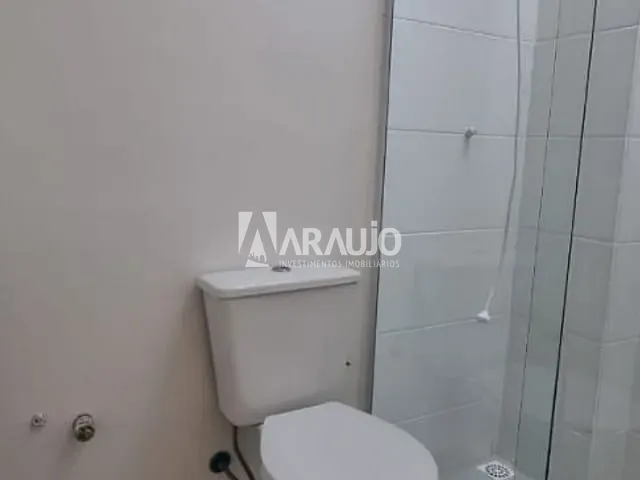Casa com 76m² 2 quartos e 1 banheiro, à venda, no bairro Espinheiros em Itajaí