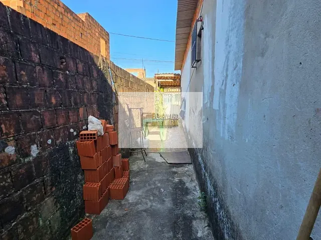 Casa 3 quartos e 1 banheiro, à venda, no bairro Teotônio Vilela em Ilhéus