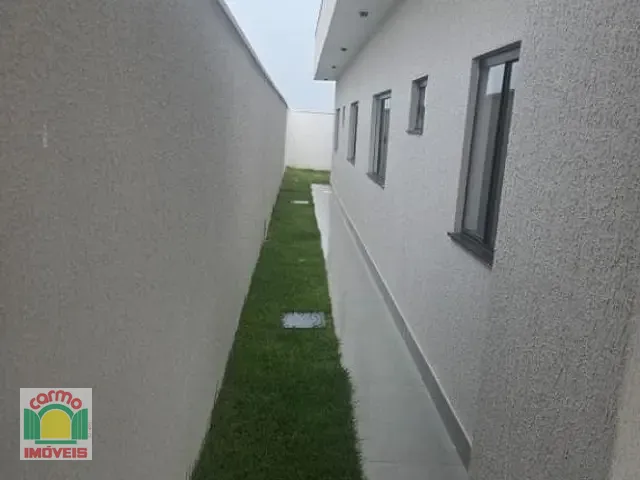 Casa com 198m² 3 quartos e 2 banheiros, à venda, no bairro Polocentro l em Anápolis