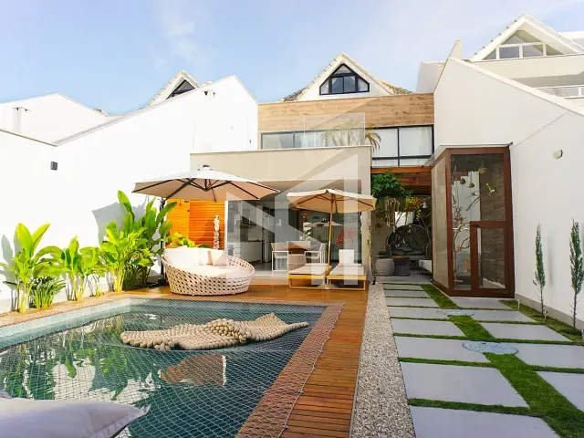 Casa com 314m² 5 quartos e 7 banheiros, à venda, no bairro Barra da Tijuca em Rio de Janeiro