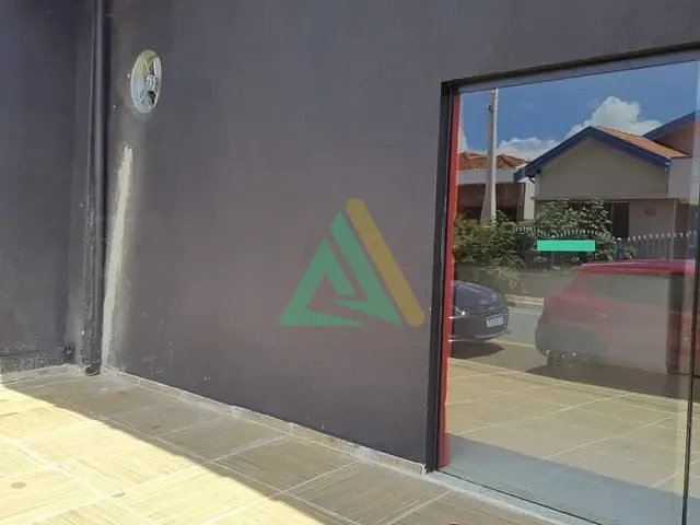 Casa com 280m² 3 quartos e 2 banheiros, à venda ou para alugar, no bairro Saúde em Mogi Mirim
