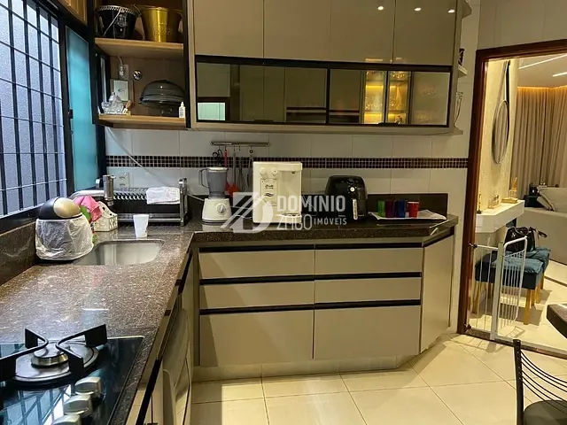 Casa com 324m² 3 quartos e 4 banheiros, à venda, no bairro Grande Horizonte em Uberaba