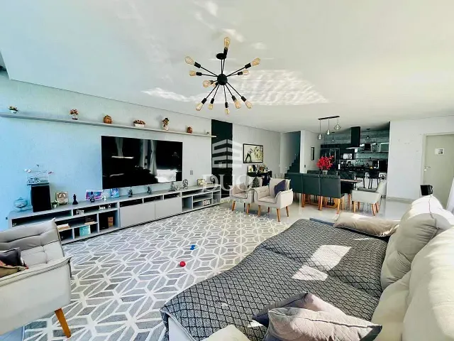 Casa com 500m² 3 quartos e 4 banheiros, para alugar, no bairro Vargem Grande Paulista em Vargem Grande Paulista