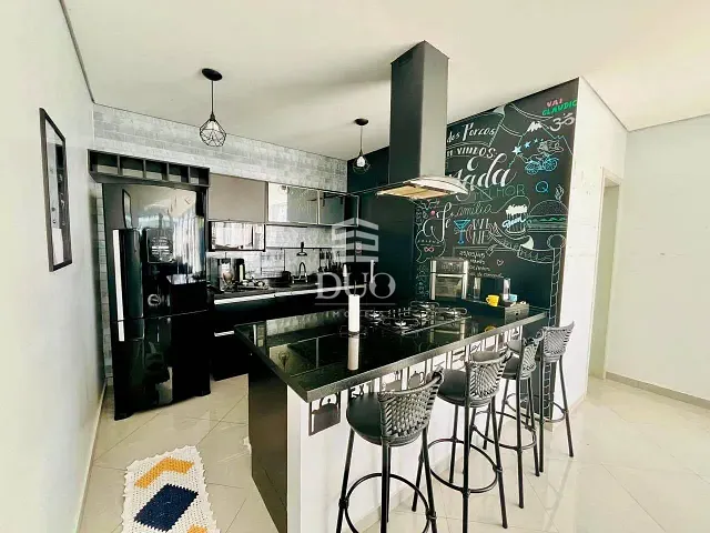 Casa com 500m² 3 quartos e 4 banheiros, para alugar, no bairro Vargem Grande Paulista em Vargem Grande Paulista