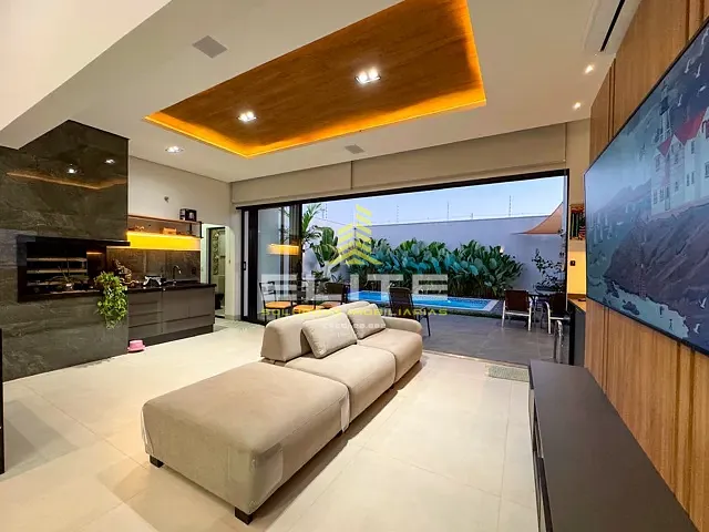 Casa 3 quartos e 4 banheiros, à venda, no bairro Green Park em Sorriso