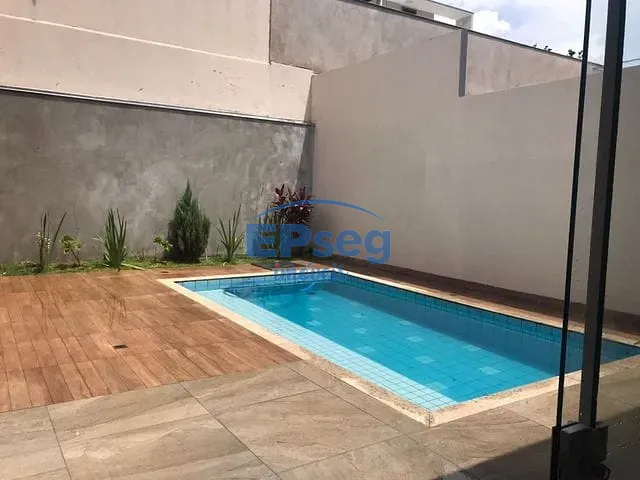 Casa com 508m² 3 quartos e 2 banheiros, à venda, no bairro Recanto do Salto em Londrina