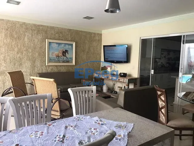 Casa com 508m² 3 quartos e 2 banheiros, à venda, no bairro Recanto do Salto em Londrina
