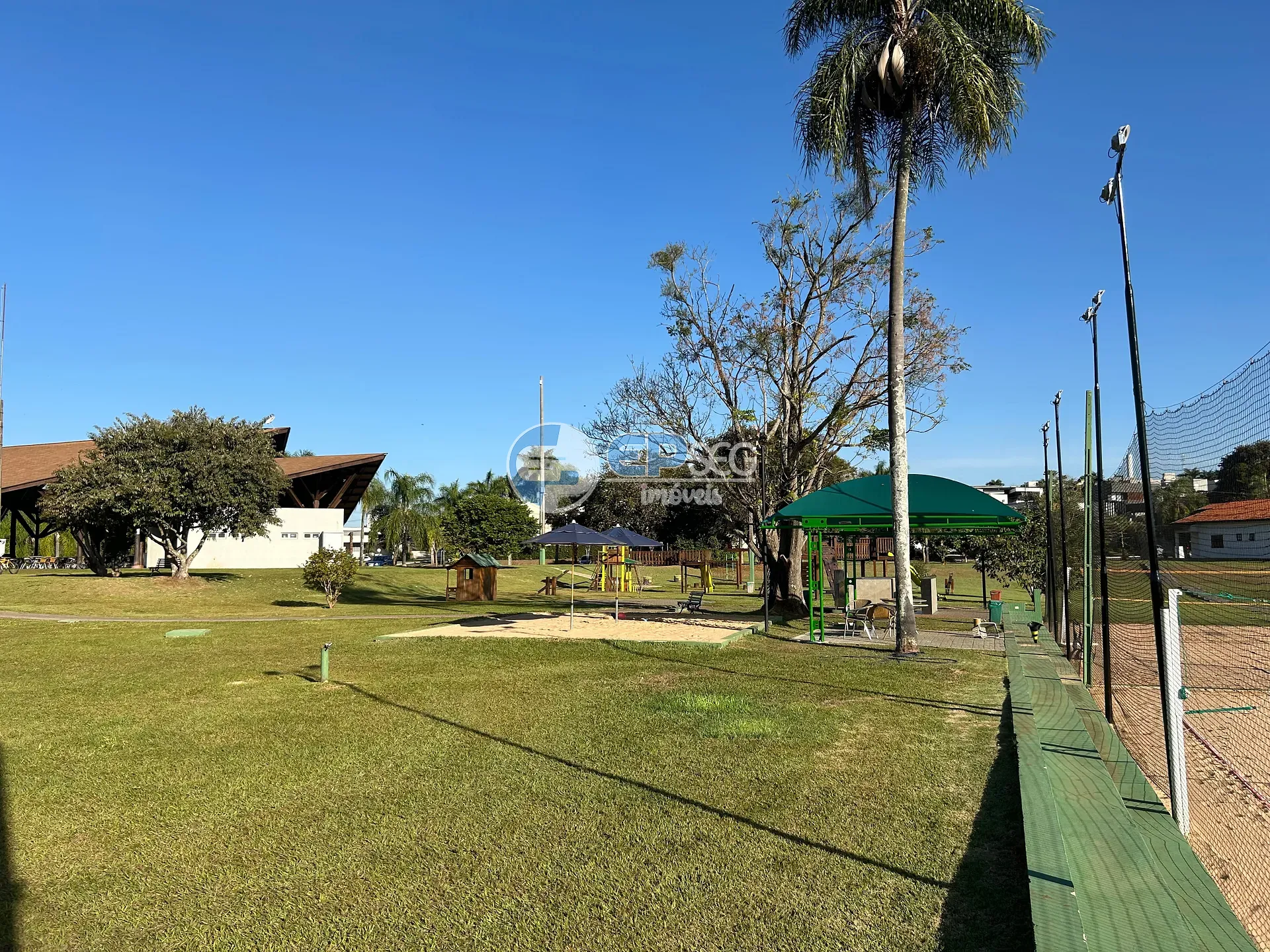 Casa, 3 quartos, 298 m² - Foto 60