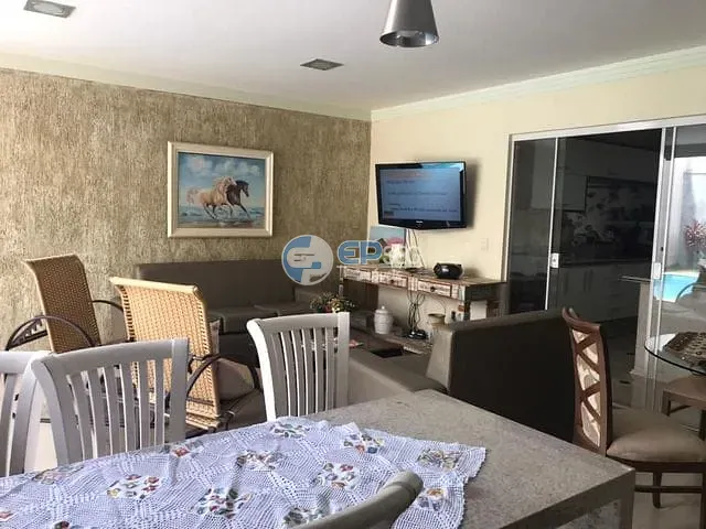 Casa com 508m² 3 quartos e 2 banheiros, à venda, no bairro Recanto do Salto em Londrina