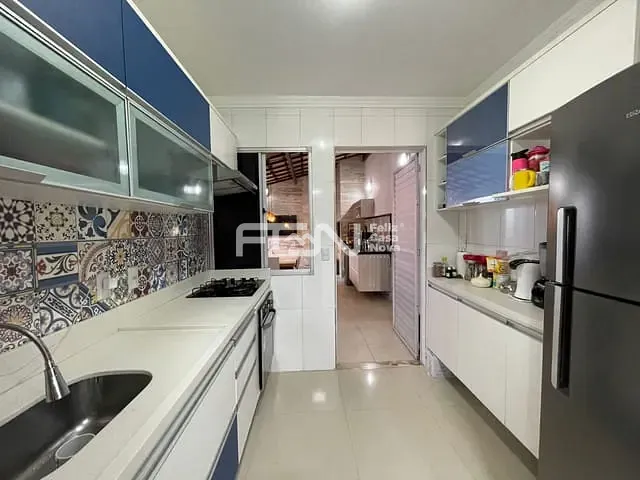 Casa com 131m² 3 quartos e 1 banheiro, à venda, no bairro Bairro Novo em Camaçari
