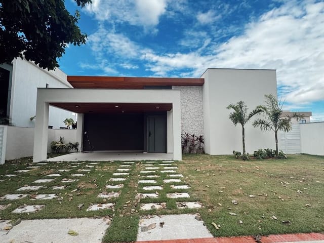 Casa com 515m² 4 quartos e 5 banheiros, à venda, no bairro Jacuhy em Serra