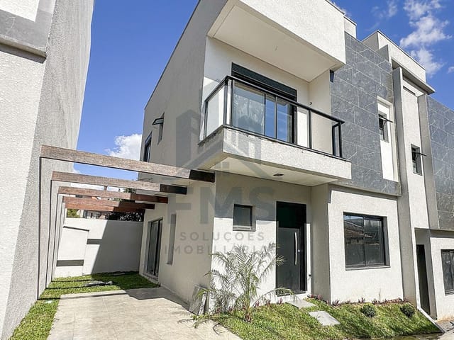 Casa com 179m² 3 quartos e 3 banheiros, à venda, no bairro Seminário em Curitiba