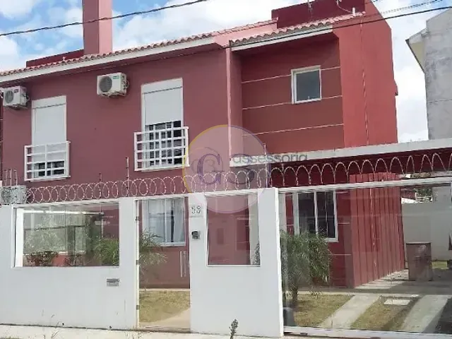 Casa 2 quartos e 2 banheiros, à venda, no bairro Fragata em Pelotas
