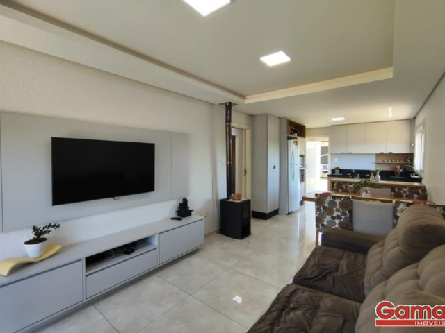 Casa com 100m² 3 quartos e 2 banheiros, à venda, no bairro Loteamento Chiomentto em Nova Prata