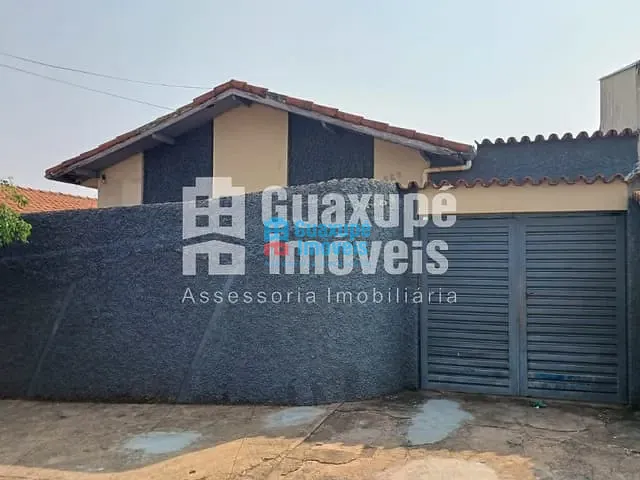 Casa com 134m² 2 quartos e 1 banheiro, à venda, no bairro Parque dos Municípios I em Guaxupé