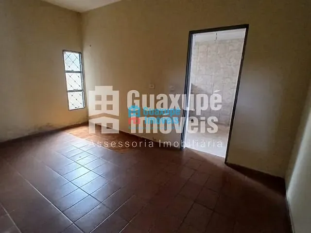 Casa com 134m² 2 quartos e 1 banheiro, à venda, no bairro Parque dos Municípios I em Guaxupé