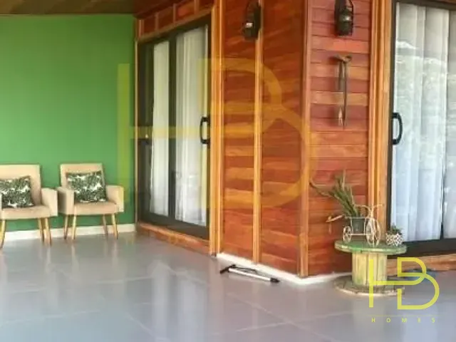 Casa 3 quartos e 3 banheiros, à venda, no bairro Caputera em Sorocaba