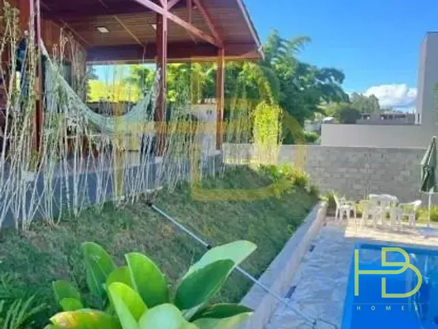Casa 3 quartos e 3 banheiros, à venda, no bairro Caputera em Sorocaba