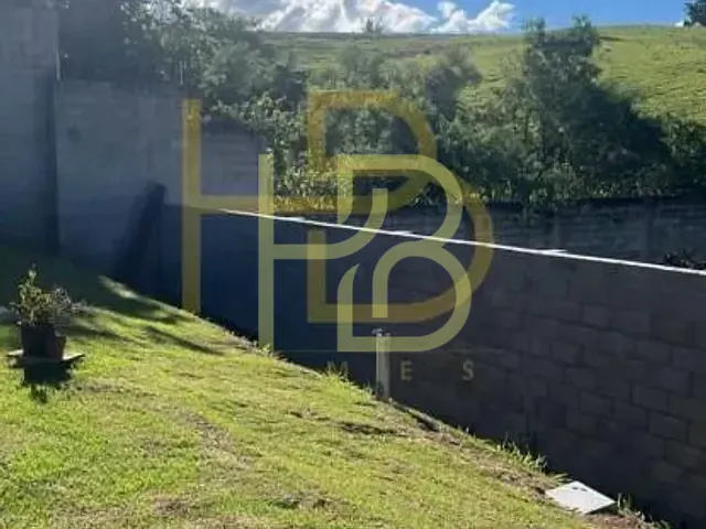 Casa 3 quartos e 3 banheiros, à venda, no bairro Caputera em Sorocaba