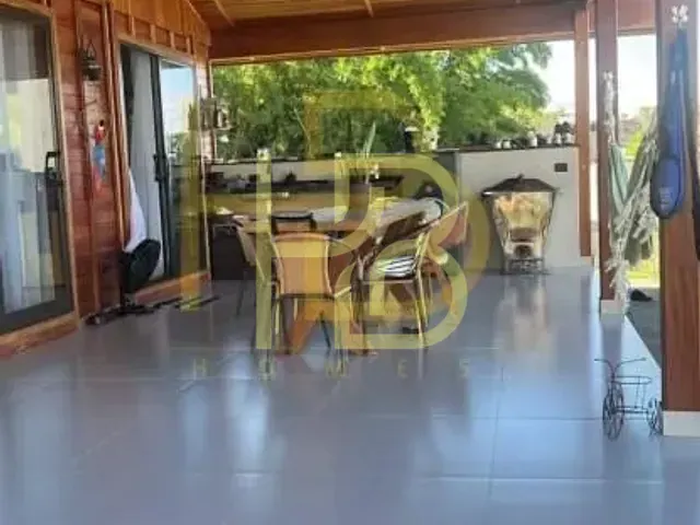 Casa 3 quartos e 3 banheiros, à venda, no bairro Caputera em Sorocaba
