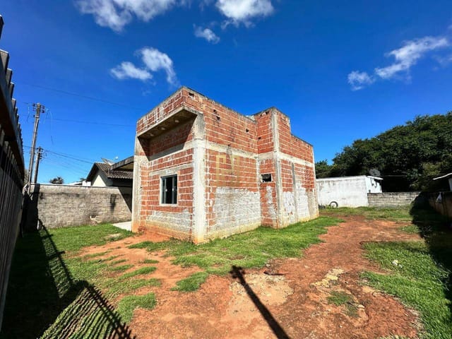 Casa com 500m², à venda, no bairro Nossa Senhora Aparecida em Nova Mutum