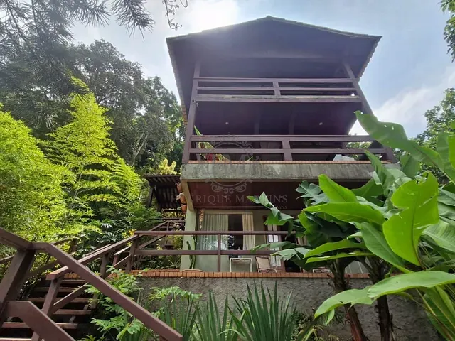 Casa 6 quartos e 7 banheiros, à venda, no bairro Lagoa em Rio de Janeiro