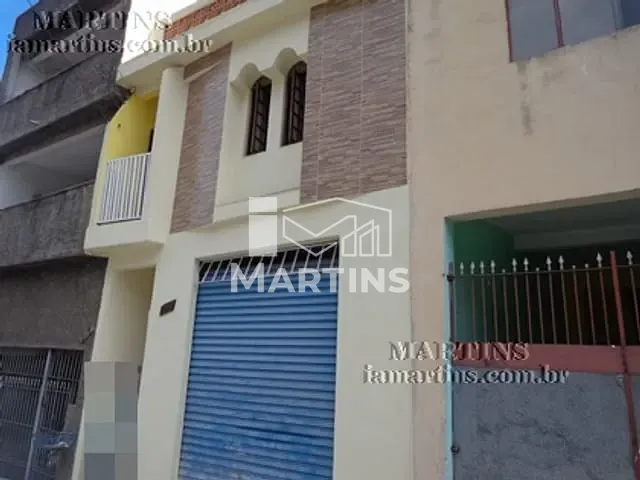 Casa 3 quartos e 3 banheiros, à venda, no bairro Parque Pinheiros em Taboão da Serra