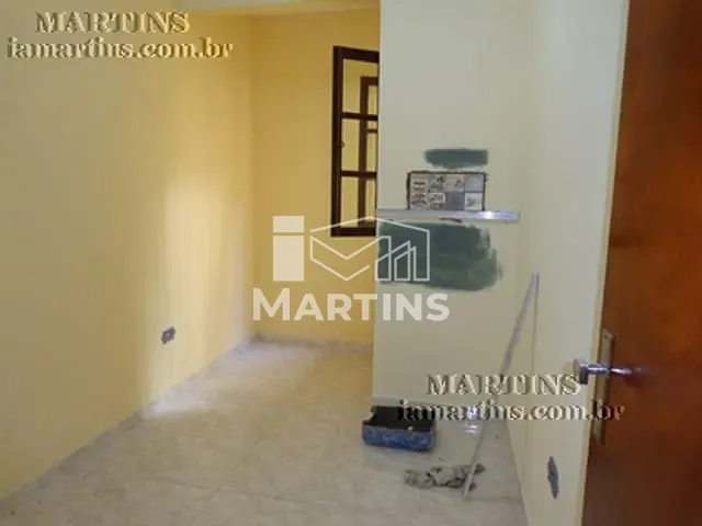 Casa 3 quartos e 3 banheiros, à venda, no bairro Parque Pinheiros em Taboão da Serra